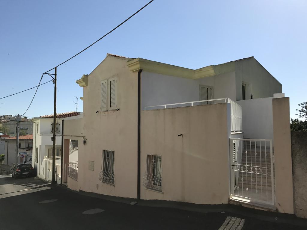 דירות קאלה גונונה Casa Rosa מראה חיצוני תמונה
